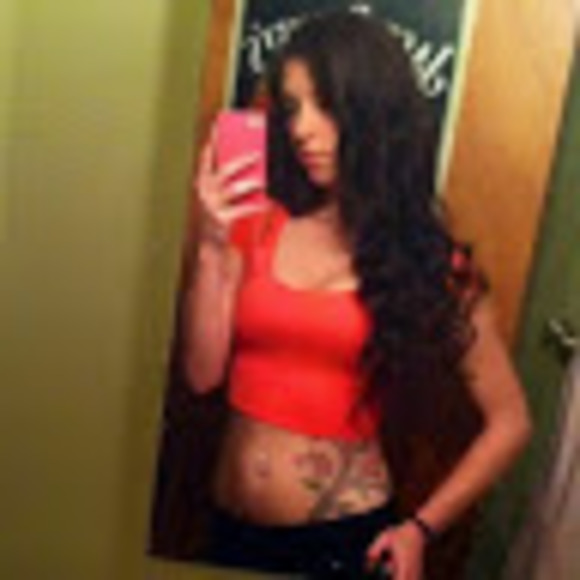 Meet your Posher, Kimberly - Picture 1 of 1